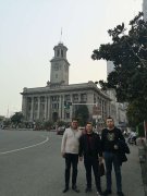 �������顢�鷢չ���߽�������ʯ�ڴ�װ�ι�˾����ѧϰ