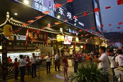 ���츢�꣺�������ӻ������� ͬ�����Һ��ҵ������